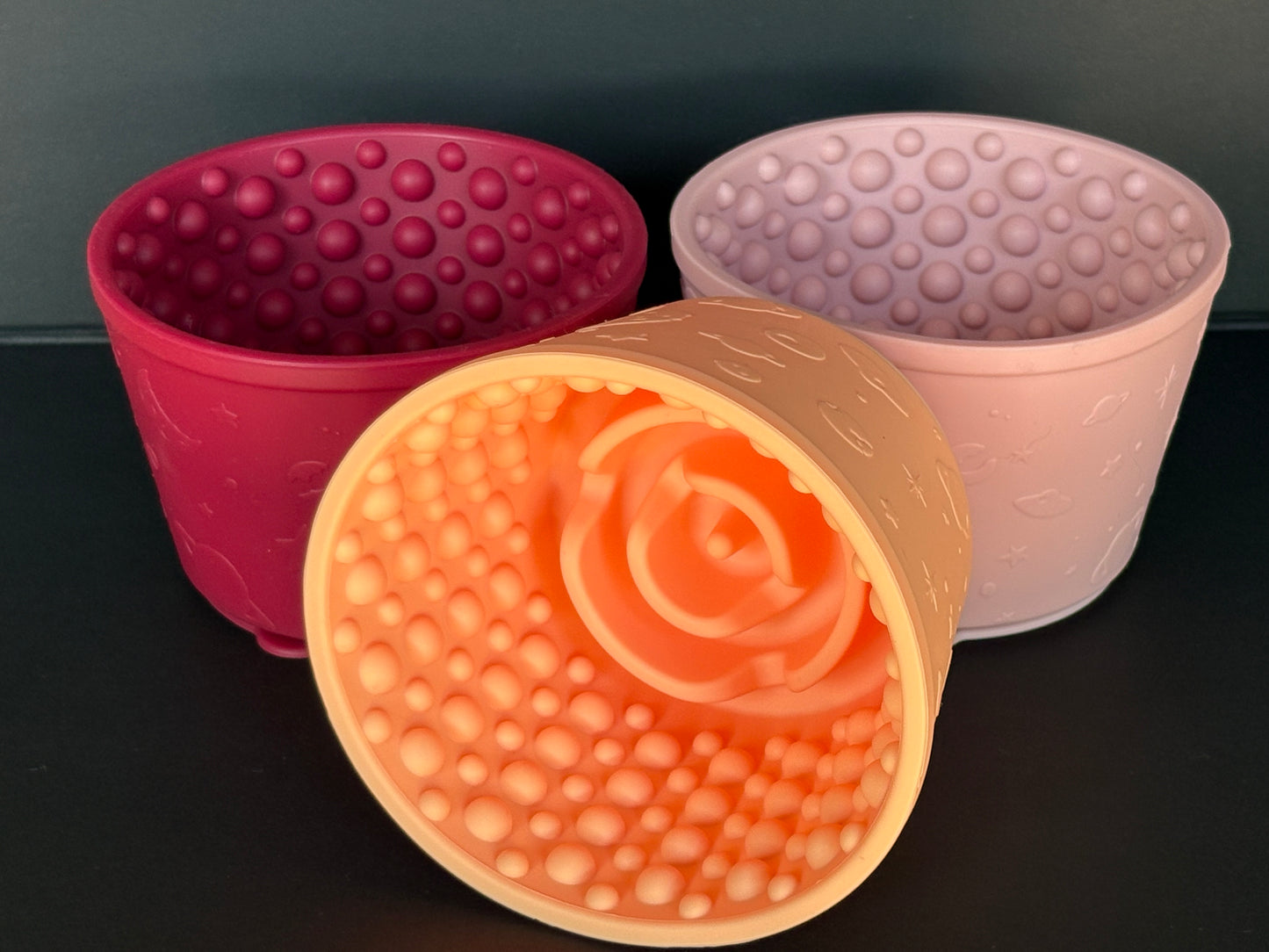 Babelle De Swirlie Lickbowl - Bourgogne, Peach, Roze