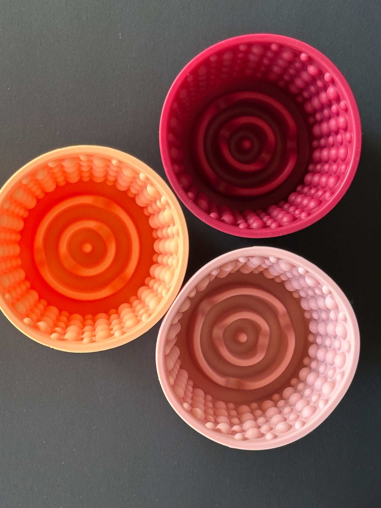Babelle De Swirlie Lickbowl - Bourgogne, Peach, Roze